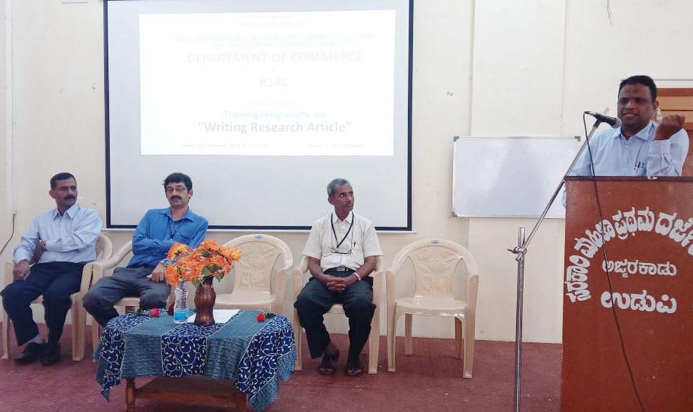 ಸಂಶೋಧನಾ ಲೇಖನ ತಯಾರಿ ಕುರಿತು ತರಬೇತಿ